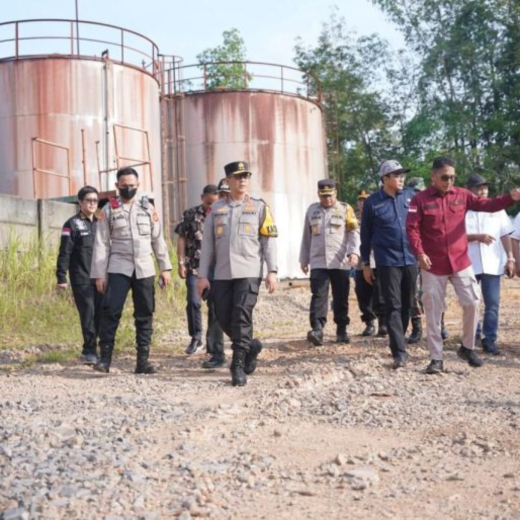 1e73e55293c9bf58606317c57497213511a71ebb7c036ccb527865acc1724b09.0