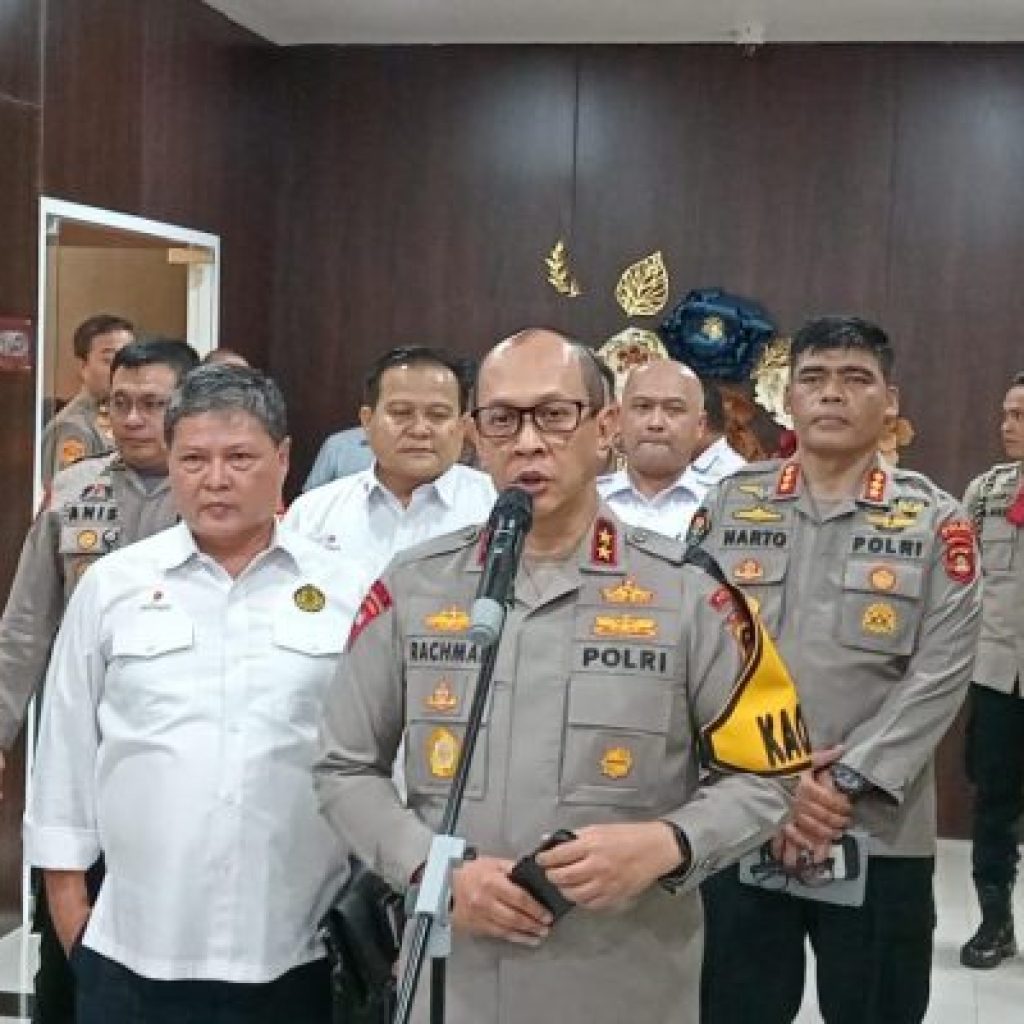 cc126c3aa84669349b68678a48c84433384c747dfd9420af71a0c7f1980cf51d.0